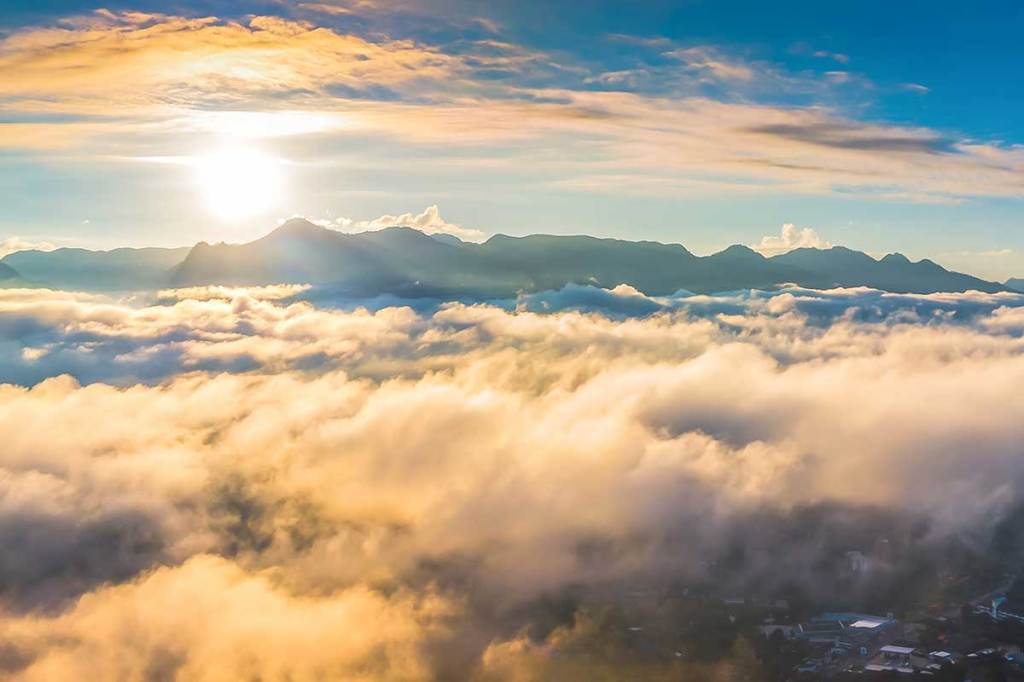 Blue skies ahead: 3 factors shaping air travel and pricing in 2022
