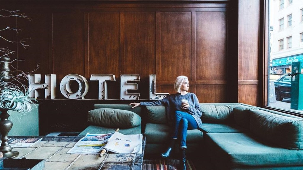 RoomIt by CWT research reveals key differences in business traveler hotel preferences by country