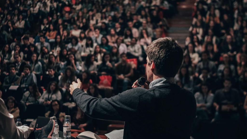 The room is mine – How to captivate your audience